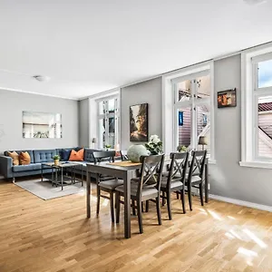 Dragesmauet , Bergen Norwegia