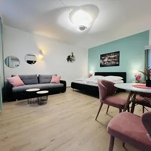 Apartament Wf-apartment Westbahnhof, Wiedeń