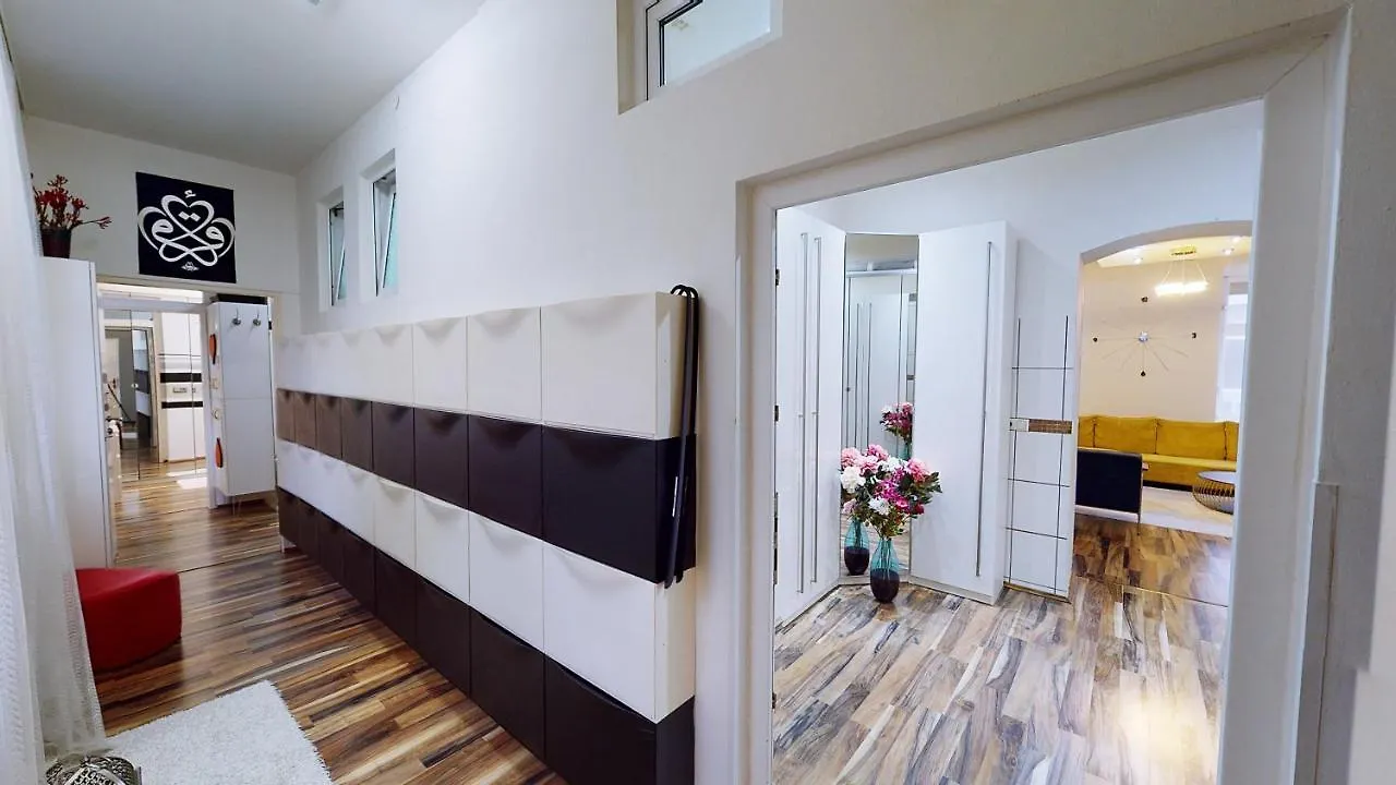 Apartment Bilici Gmbh Vienna Austria