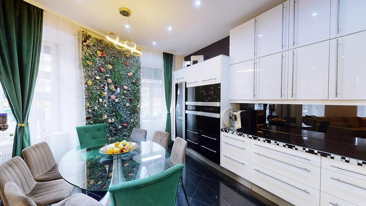 Apartment Bilici Gmbh Vienna